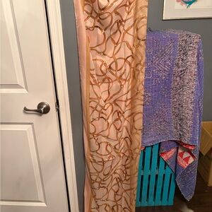 Elegant Pink and Gold Patterned Scarf